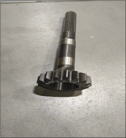 ОСЬ ЦЕНТРАЛЬНОГО ЗУБЧАТОГО КОЛЕСА